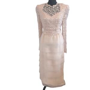 Jovani Ivory $650 SIZE 8 Lace and Layered Sheer Organza Dress Plush Pink